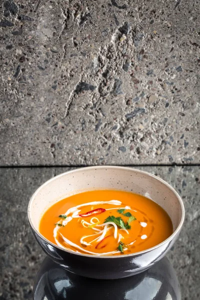 Soupe au curry de tomates — Photo