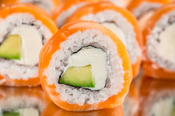 Philadelphia roll met avocado — Stockfoto