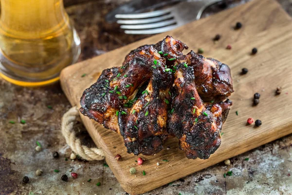 Barbekü tavuk kanadı