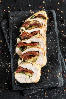 doldurulmuş tavuk göğsü