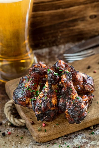 Barbekü tavuk kanadı