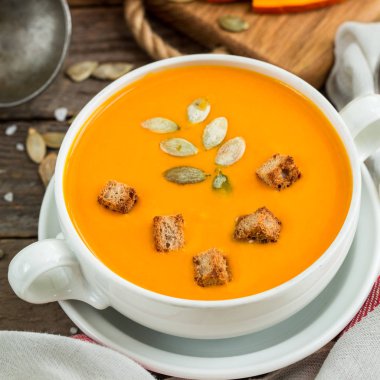 balkabağı çorbası püre