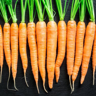 Taze ve tatlı havuç