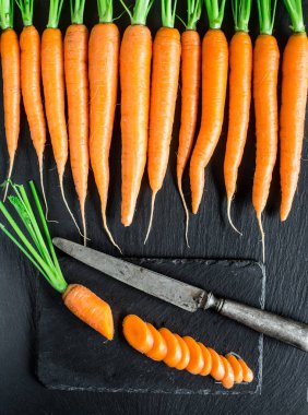 Taze ve tatlı havuç