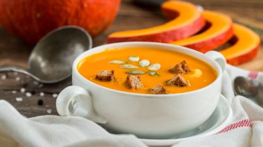 balkabağı çorbası püre