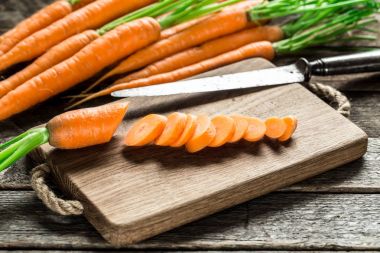 Taze ve tatlı havuç