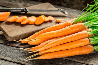 Taze ve tatlı havuç