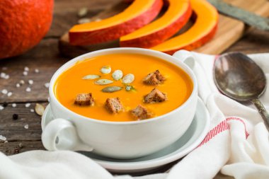 balkabağı çorbası püre