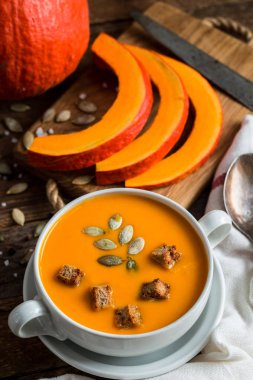 balkabağı çorbası püre