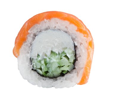 Somon, salatalık ve krem peynir ile rulo