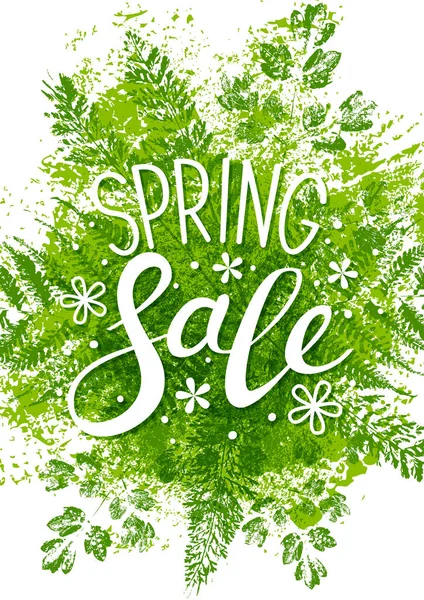 Spring Sale Message Green Leaves Background — Stock Vector