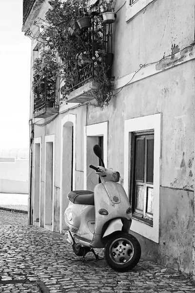 Retro bike (Lisbon, Portugal) Royalty Free Stock Images