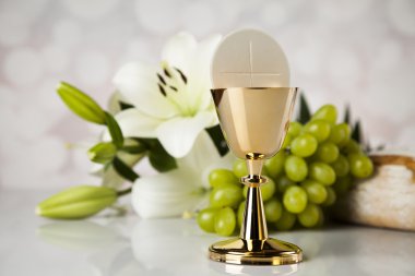 Ekmek ve şarap, kadeh ve ana bilgisayar Eucharist sembolü