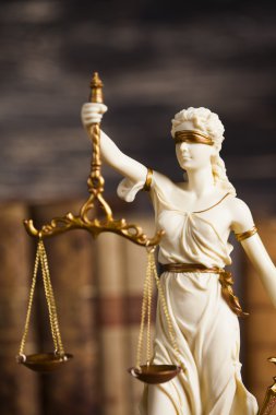 Bayan adalet ve hukuk kavramı heykeli