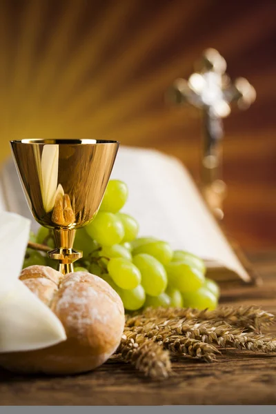 Eucharistie bord met sacrament van communie achtergrond — Stockfoto