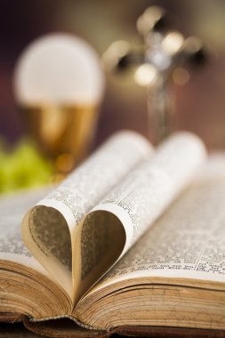 Eucharist simgesi olan komünyon ayini