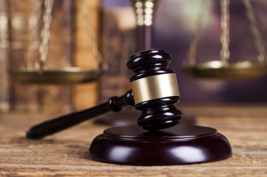 Adalet kavramı ve hukuk sistemi