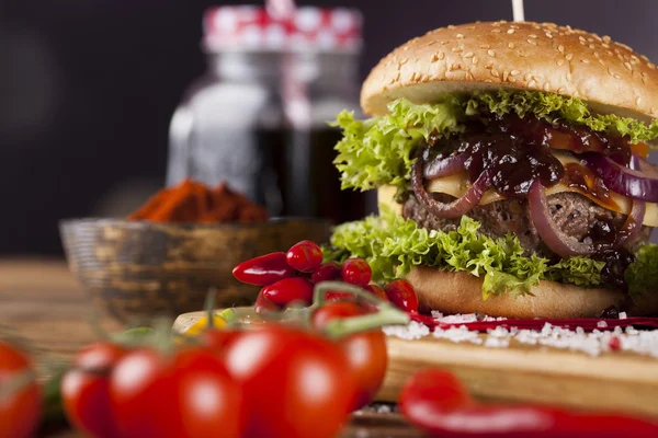 Primer plano de hamburguesa casera —  Fotos de Stock