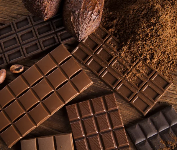 초콜릿, 카 카오 콩 및 분말 — 스톡 사진
