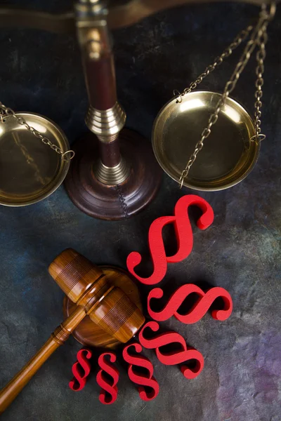 Justice concept and paragraph sign — Stock Photo, Image