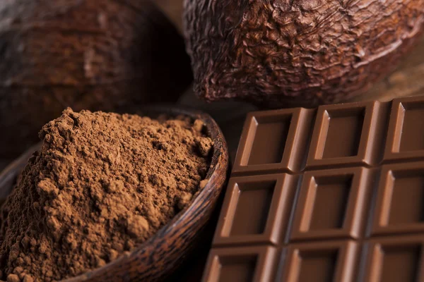 Aromatic cocoa and chocolate — Stock Photo, Image