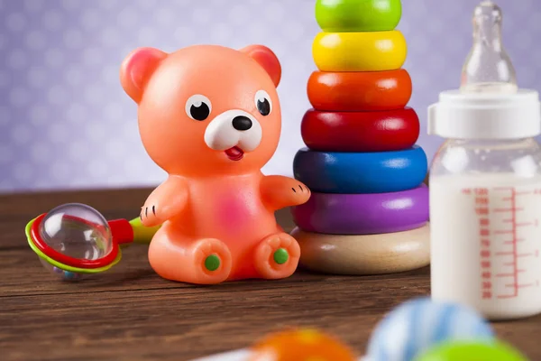 Çocuklar için renkli oyuncaklar — Stok fotoğraf