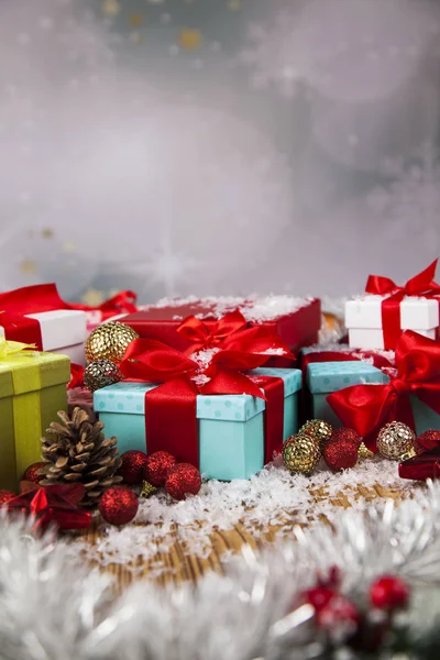 Fondo con decoraciones y cajas de regalo —  Fotos de Stock