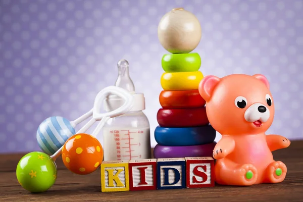 Renkli çocuk oyuncakları — Stok fotoğraf