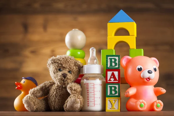 Houten speelgoed kubussen met letters — Stockfoto