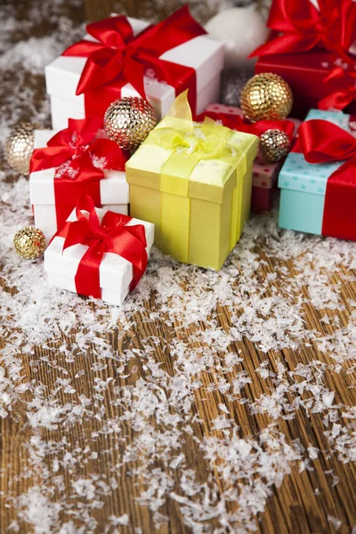 Vánoční pozadí s dárkovými krabicemi — Stock fotografie