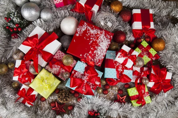 Fundo de Natal com caixas de presente — Fotografia de Stock