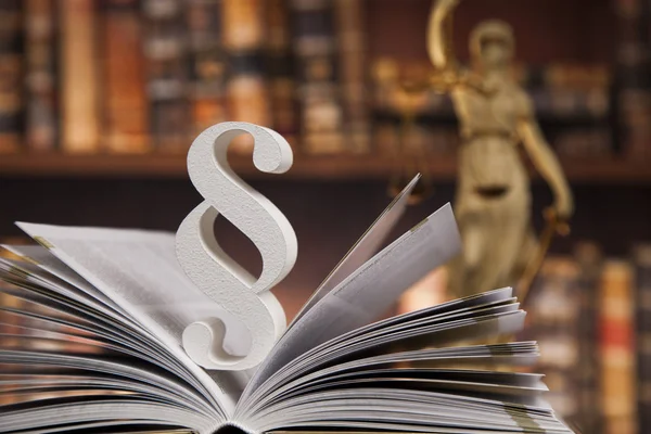 Paragraph and Law books — Stock Photo, Image