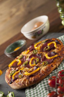 Masada lezzetli pizza