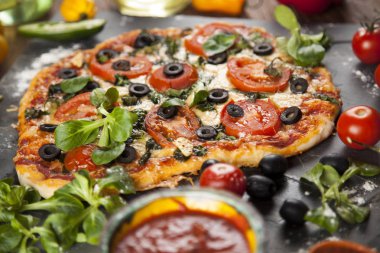 Masada lezzetli pizza