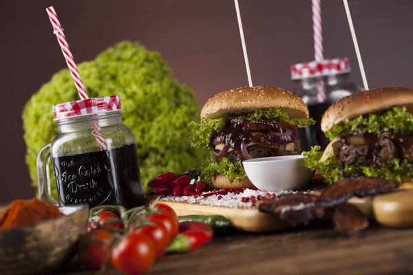 Hamburguesas caseras —  Fotos de Stock