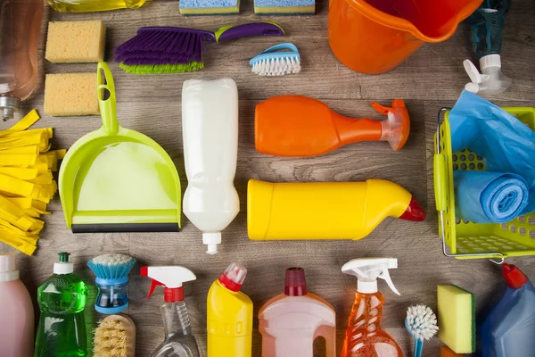 Variedad de productos de limpieza —  Fotos de Stock