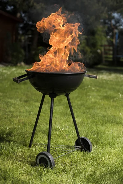 Feuer Hintergrund, Grill — Stockfoto