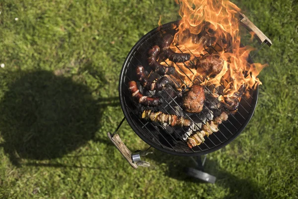 Carne alla griglia assortita — Foto Stock