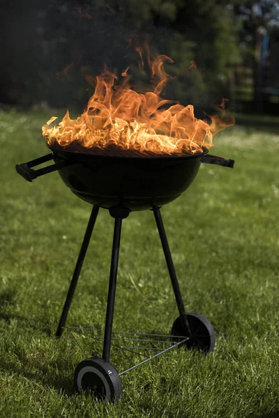 Fondo fuoco, griglia — Foto Stock