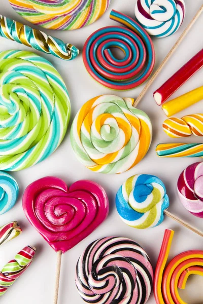 Şekerler çeşitli renk 