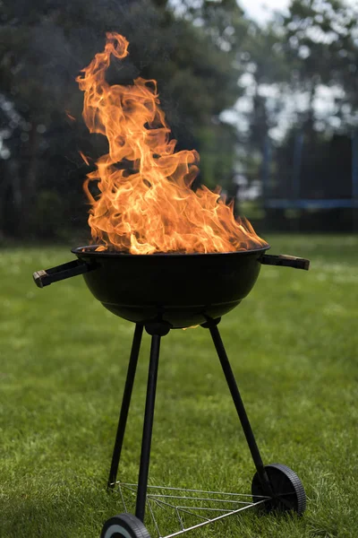 Brand bakgrund, grill — Stockfoto