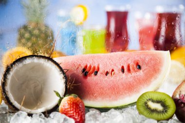 Tropik kokteyller seti