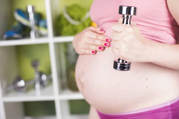 Donna Fitness incinta — Foto Stock
