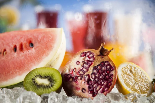 Variety of cold drinks — Stock Photo, Image