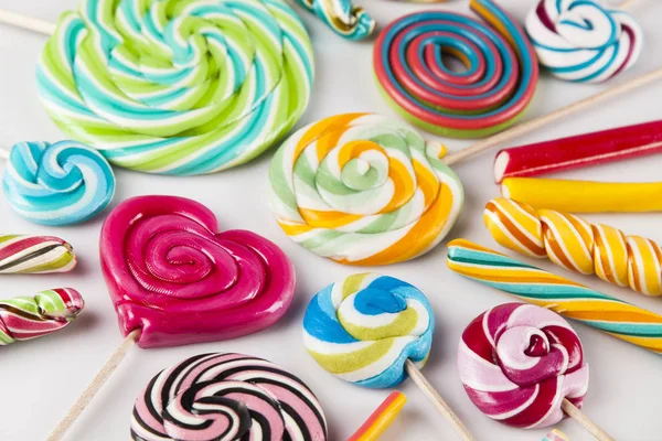 Snoepjes van verschillende kleuren — Stockfoto