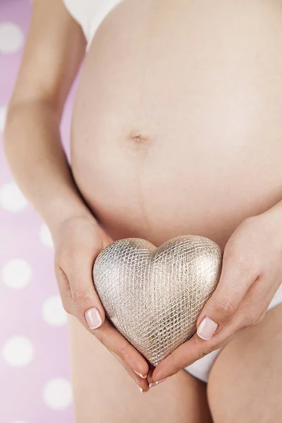 Close up de uma barriga engraçada bonito — Fotografia de Stock