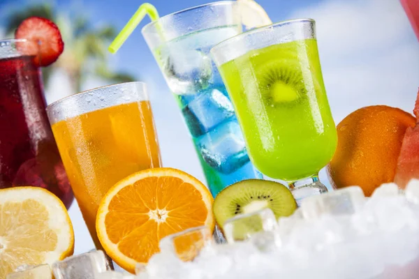 Tropische cocktails set — Stockfoto