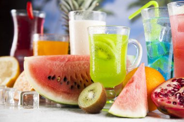 Tropik kokteyller seti