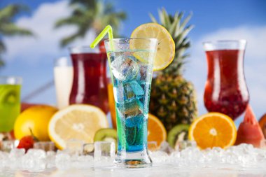 Tropik kokteyller seti