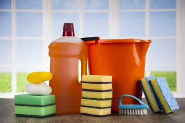 çeşitli temizlik ürünleri
